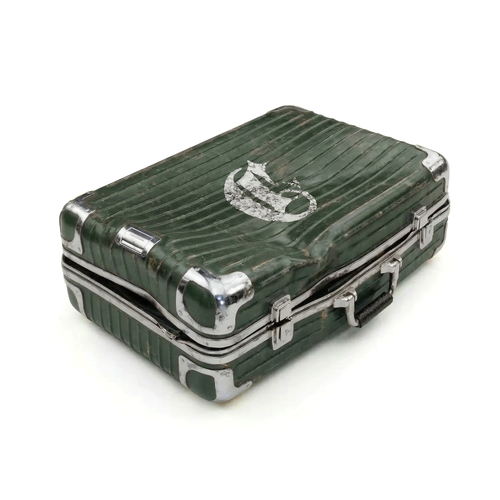 Green Baggage (Top & Shorts)